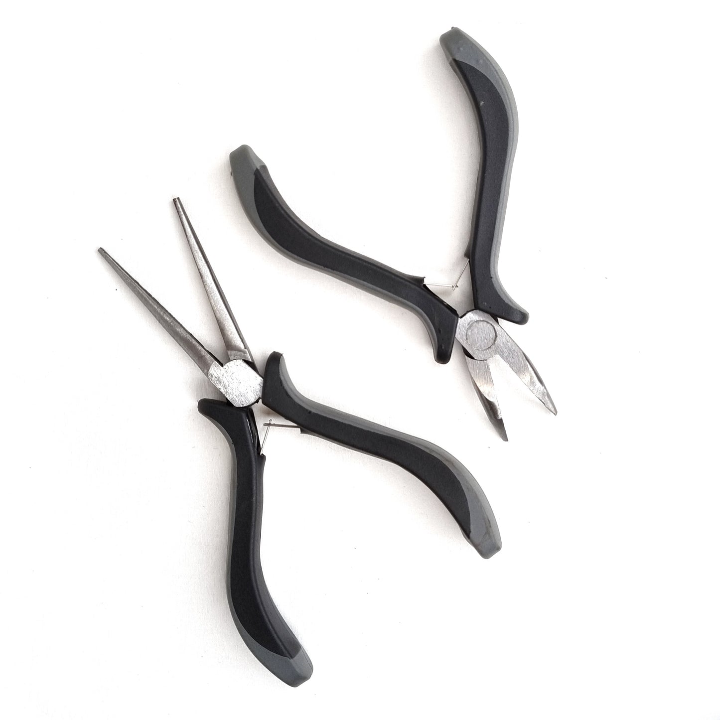 Cushioned Curved Nose Pliers